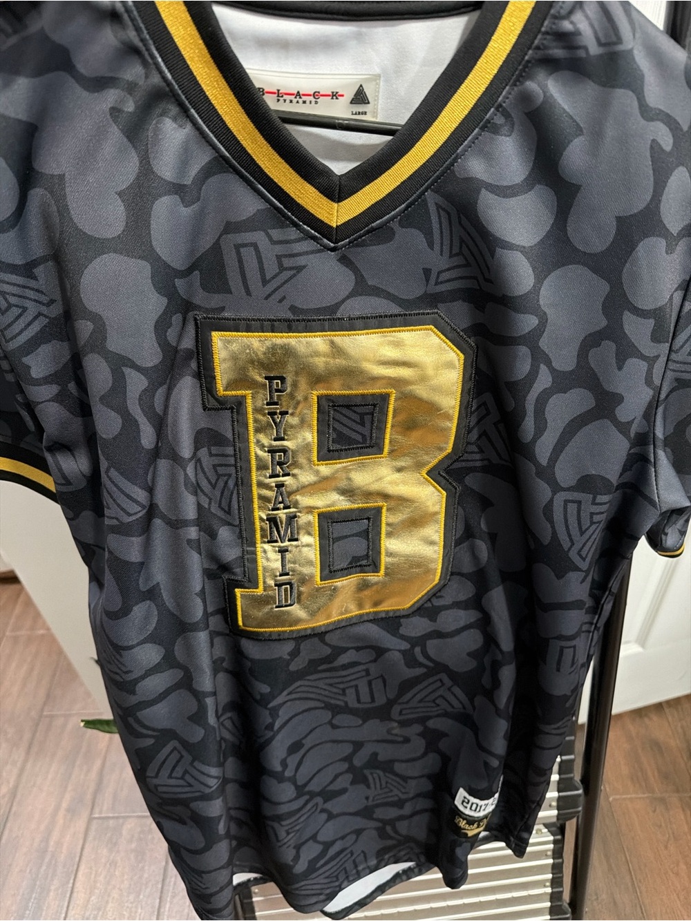 Black Pyramid Black & Gold Embossed 'B' Logo Jersey